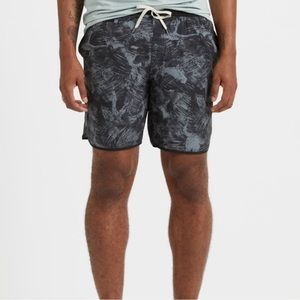 Vuori Banks shorts. Size XL.